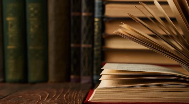Вам сказали, что вы должны прочитать несколько старых книг…