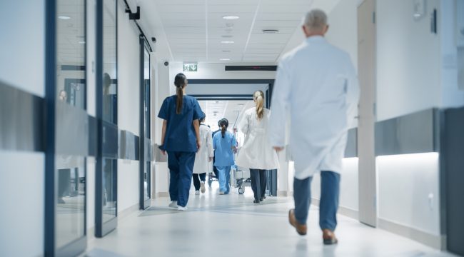 Критики предупреждают: легализация ассистированного самоубийства приведёт к ряду социальных проблем