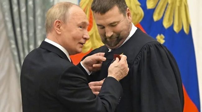 Путин вручил государственные награды представителям Адвентистской церкви: медаль пастору Гончарову и благодарность ректору Заокского университета
