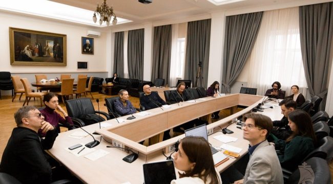 В Санкт-Петербурге обсудили историю и современность восточного христианства у тюркских народов