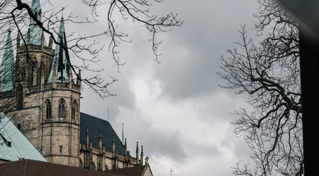 Сокращение персонала и изменения в пастырской работе: Епархия Эрфурта планирует масштабные экономические меры