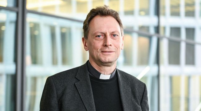 Архиепископ Гёссль: Запрет AfD возможен, но не является единственным решением