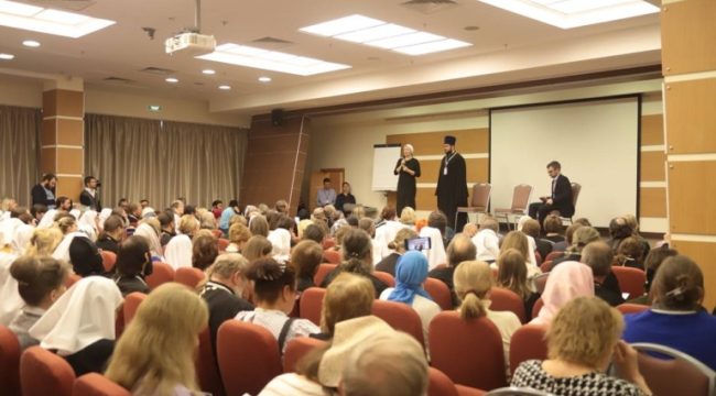 РПЦ меняет подход к социальному служению: от разовых акций к системной помощи