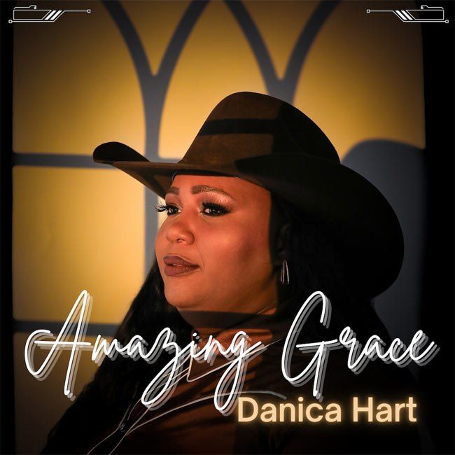 Дэника Харт выпустила пронзительный новый сингл «Amazing Grace»