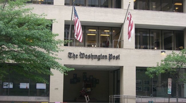 «Вашингтон пост» раскритиковали за обвинение чиновников Трампа в «сектантстве» за рождественские посты о Христе