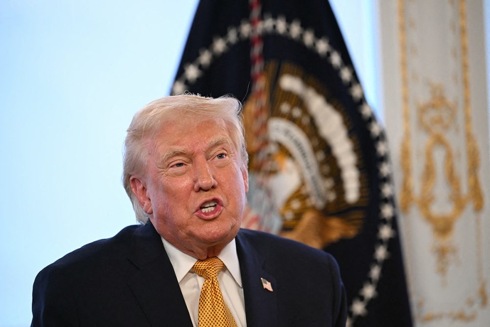 Неделя Трампа в обзоре: удар по ИГИЛ в Нигерии и $3000 нелегалам за «самодепортацию»