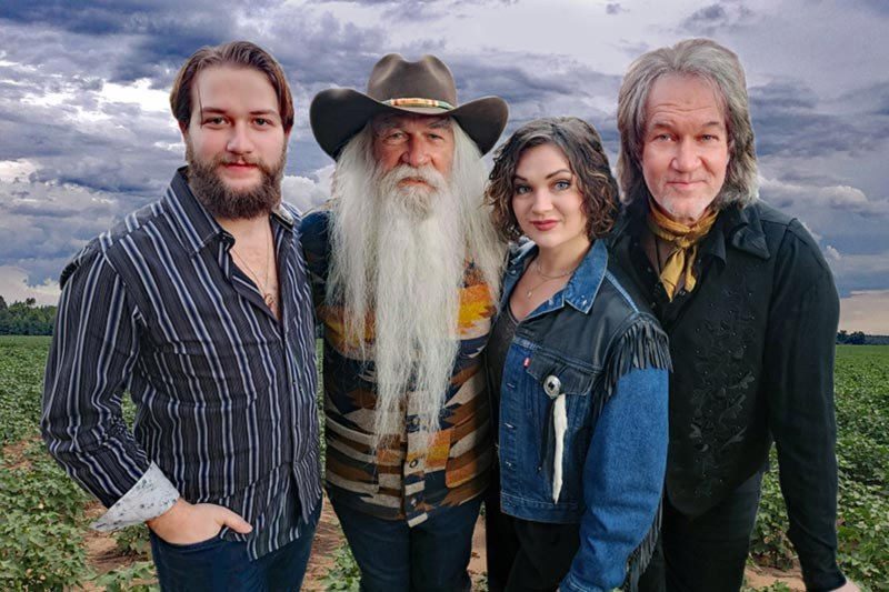 Уильям Ли Голден и The Goldens выпустили трогательный клип на гимн «Old Country Church»