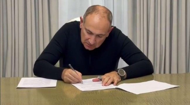 Пашинян и 10 епископов объявили о реформе Армянской Апостольской Церкви и создали Координационный совет
