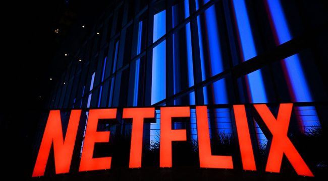 «Очень странные дела»: как сериал обнажил пропасть между Голливудом и культурой