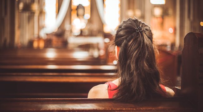 Женщины уходят из церкви: почему пора перестать это оправдывать