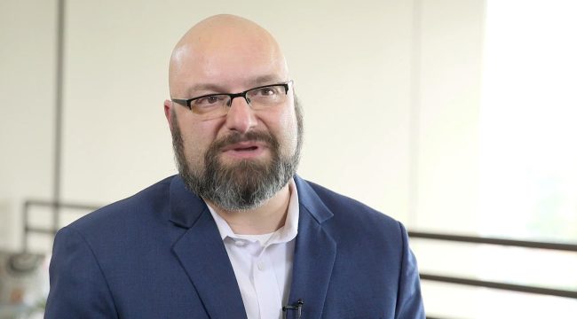 Почему мы проголосовали (безуспешно) за сохранение Эмира Канера на посту президента Университета Труэтт Макконнел