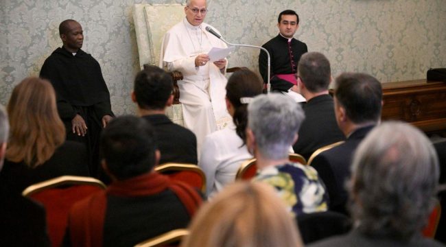 Лев XIV встретился с представителями Всемирной сети молитвы Папы для обсуждения глобальных духовных нужд
