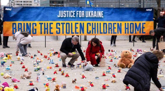 Подземная железная дорога для спасения похищенных детей Украины