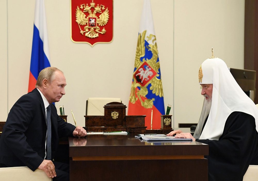Бывший архиепископ Кентерберийский обвинил Путина в «ереси» из-за высказываний о войне в Украине