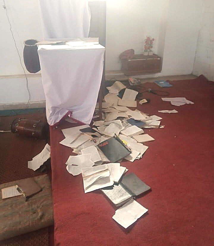 В Пакистане осквернена церковь: задержан вандал, повредивший крест и Библии