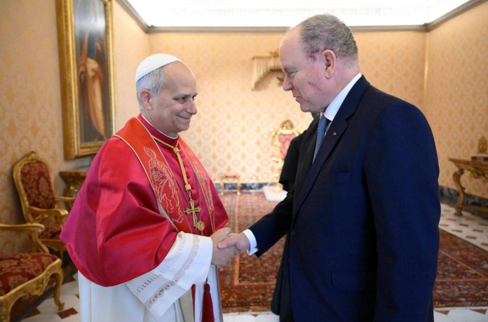 Папа Лев XIV и князь Монако Альбер II обсудили мир, экологию и гуманитарные вопросы