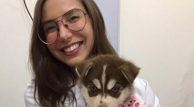 Суд рассматривает дело студентки, грозящего 10 годами тюрьмы за 'трансфобные' посты в соцсетях