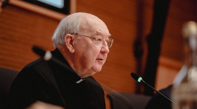 Кардинал Фаррелл: Новый путь к живой вере для мирян и семей в Церкви