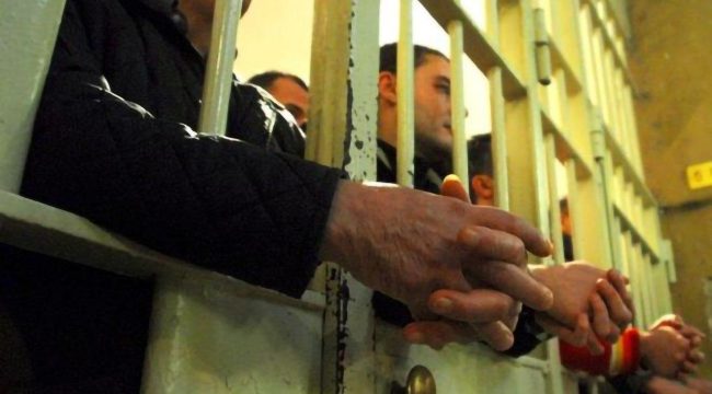 Миланская тюрьма на грани: Архиепископ призывает к милосердию в условиях переполненности