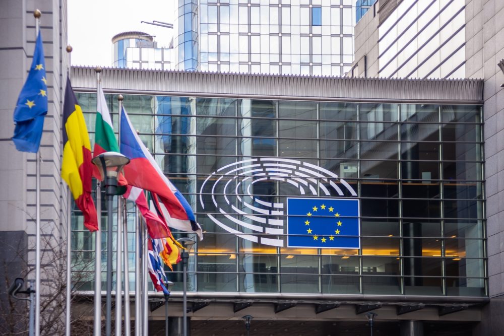 Европейский парламент признал угрозу 'христианофобии'