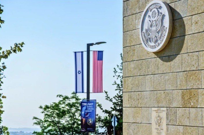 США призывают сотрудников посольства спешить покинуть Израиль после неудачных переговоров с Ираном