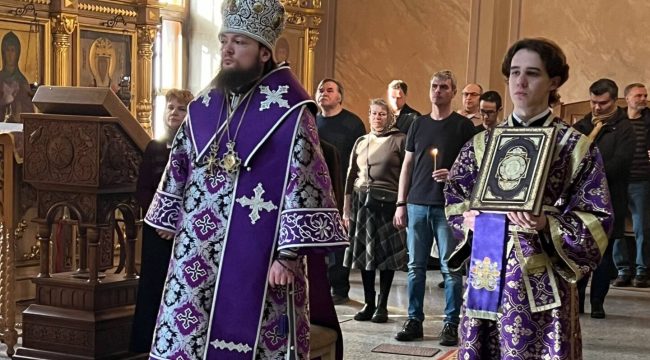 Епископ Истринский Серафим возглавил Литургию в честь мученика Вячеслава Чешского