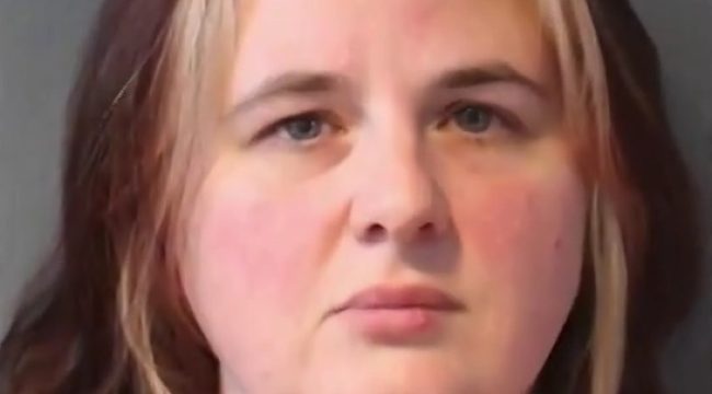 Сотрудница церкви обвиняется в хищении почти 95 000 долларов у исторической общины