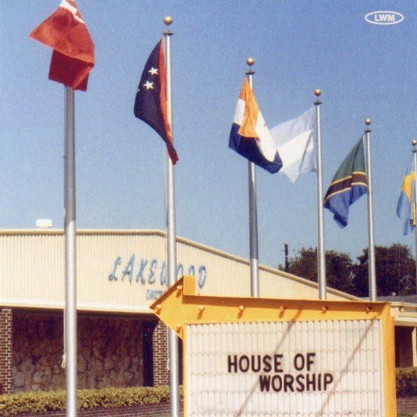 Lakewood Music празднует выход нового альбома 'House of Worship' сегодня