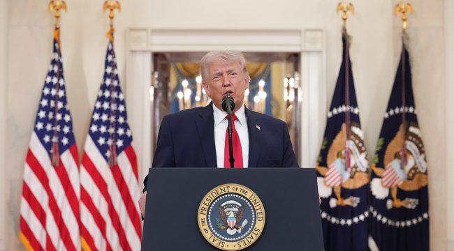 Трамп заявил, что «вся цивилизация Ирана погибнет сегодня вечером», если не будет достигнута сделка по открытию Ормузского пролива