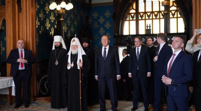 Патриарх Кирилл принял участие в пасхальном приеме в МИД России