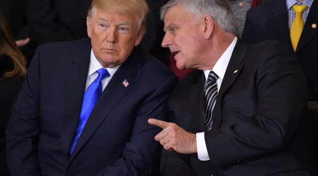 5 христианских лидеров реагируют на третье покушение на жизнь Трампа: «Это духовная война, и сатана в действии»