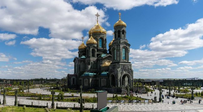 В подмосковной Кубинке более 800 юных певцов из 29 регионов России примут участие в Литургии в главном храме ВС РФ и концерте к 81-й годовщине Победы