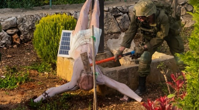 Захарова назвала осквернение статуи Христа в Ливане актом вандализма