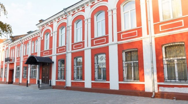Омская духовная семинария получила бессрочную госаккредитацию магистратуры по теологии
