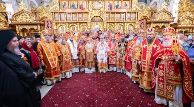 В Алма-Ате отметили 80-летие возвращения Никольского собора Церкви