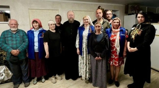 Епископ Скадовский Филарет обсудил с добровольцами Патриаршей гуманитарной миссии ситуацию в Херсонской области