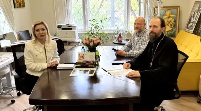 Глава синодального тюремного отдела посетил центр пробации