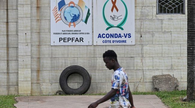 PEPFAR: Жизнеспасающая программа, по которой 75% американцев все еще едины