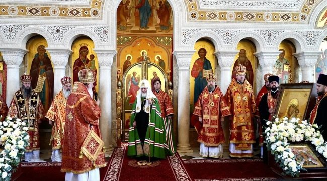 Патриарх Кирилл освятил храм Пимена Угрешского в Оренбурге