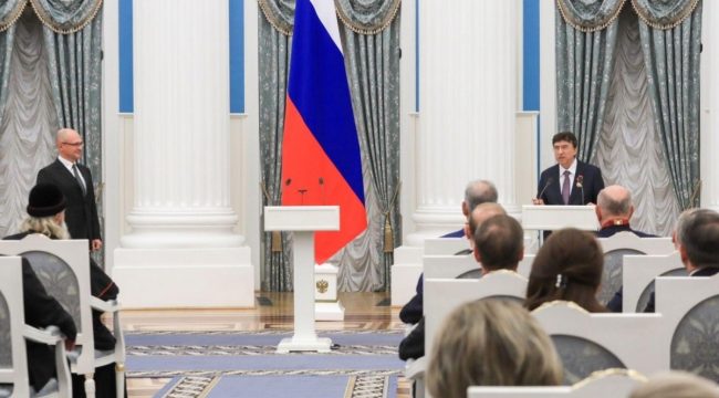 В Кремле прошло вручение госнаград в честь 30-летия Совета по взаимодействию с религиозными объединениями
