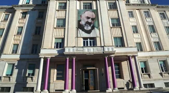 Папа учредил комиссию по надзору за фондом Св. Престола