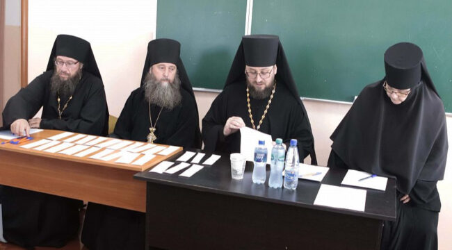 Члены Межведомственной комиссии по вопросам образования монашествующих посетили Курганскую митрополию