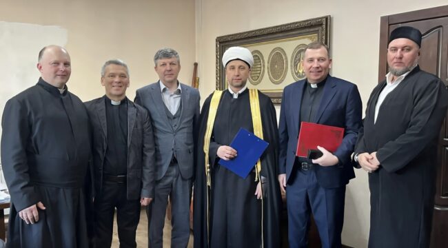 Епископ Владимир Ашаев поздравил мусульман Красноярска с Курбан-байрамом