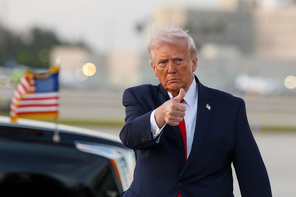 Теряют ли белые евангелисты веру в Трампа? Новый опрос показывает снижение поддержки среди ключевой группы избирателей