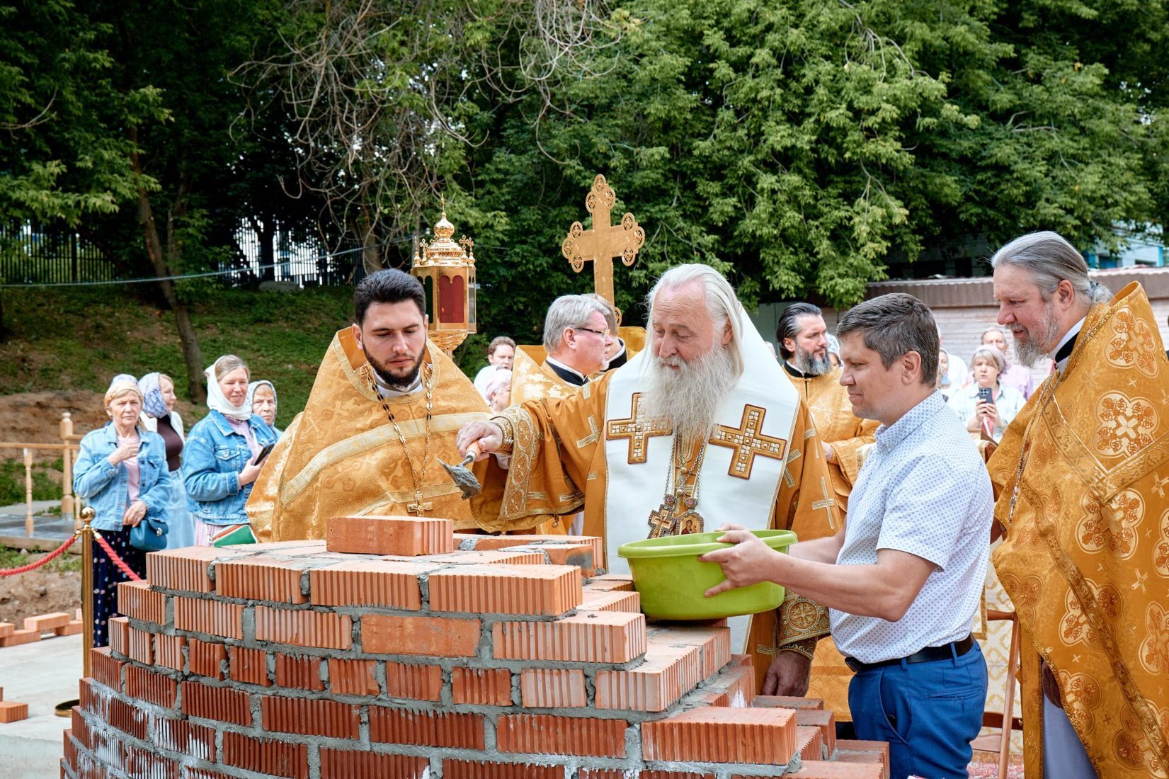 В Чертанове Южном заложили новый каменный храм