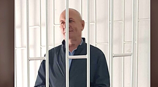 Секретная полиция депортирует и запрещает въезд подвергшемуся пыткам пастору из Кыргызстана