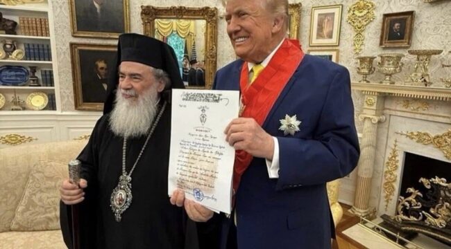 Трамп видит Феофила III посредником между РФ и Украиной