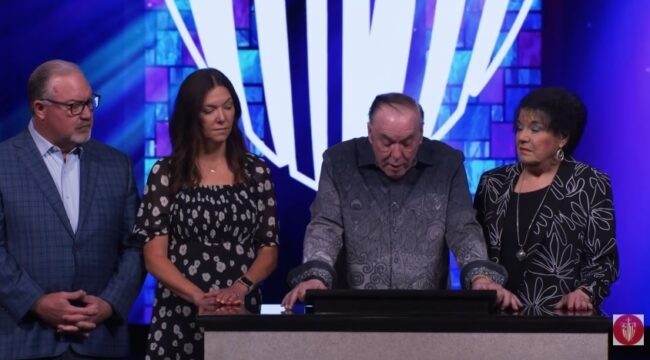 Церковь «Рема» уволила Крейга Хейгина за поведение, несовместимое с руководством в служении