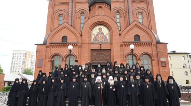 В Кемерове прошел круглый стол монашествующих Сибирского федерального округа «Практическое исполнение монашеских обетов в условиях современности»