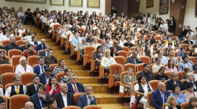 Сотрудники Синодального отдела по благотворительности приняли участие в Международном медицинском конгрессе в Курске
